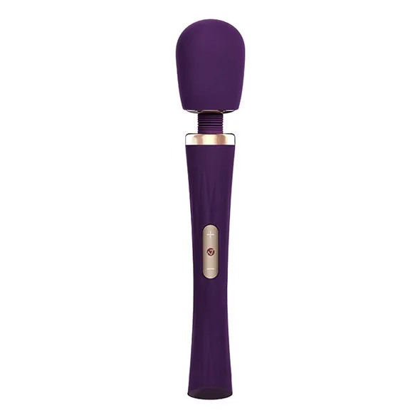 Nomi Tang – Power Wand